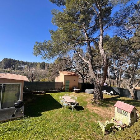 אקס-אן-פרובאנס Maison Provencale Au Calme De La Campagne Avec Jacuzzi מראה חיצוני תמונה