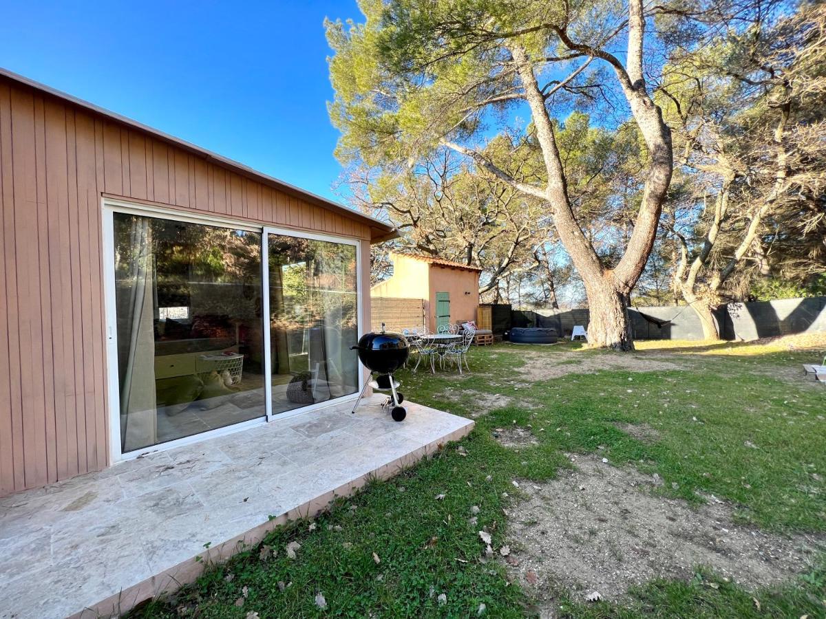 אקס-אן-פרובאנס Maison Provencale Au Calme De La Campagne Avec Jacuzzi מראה חיצוני תמונה