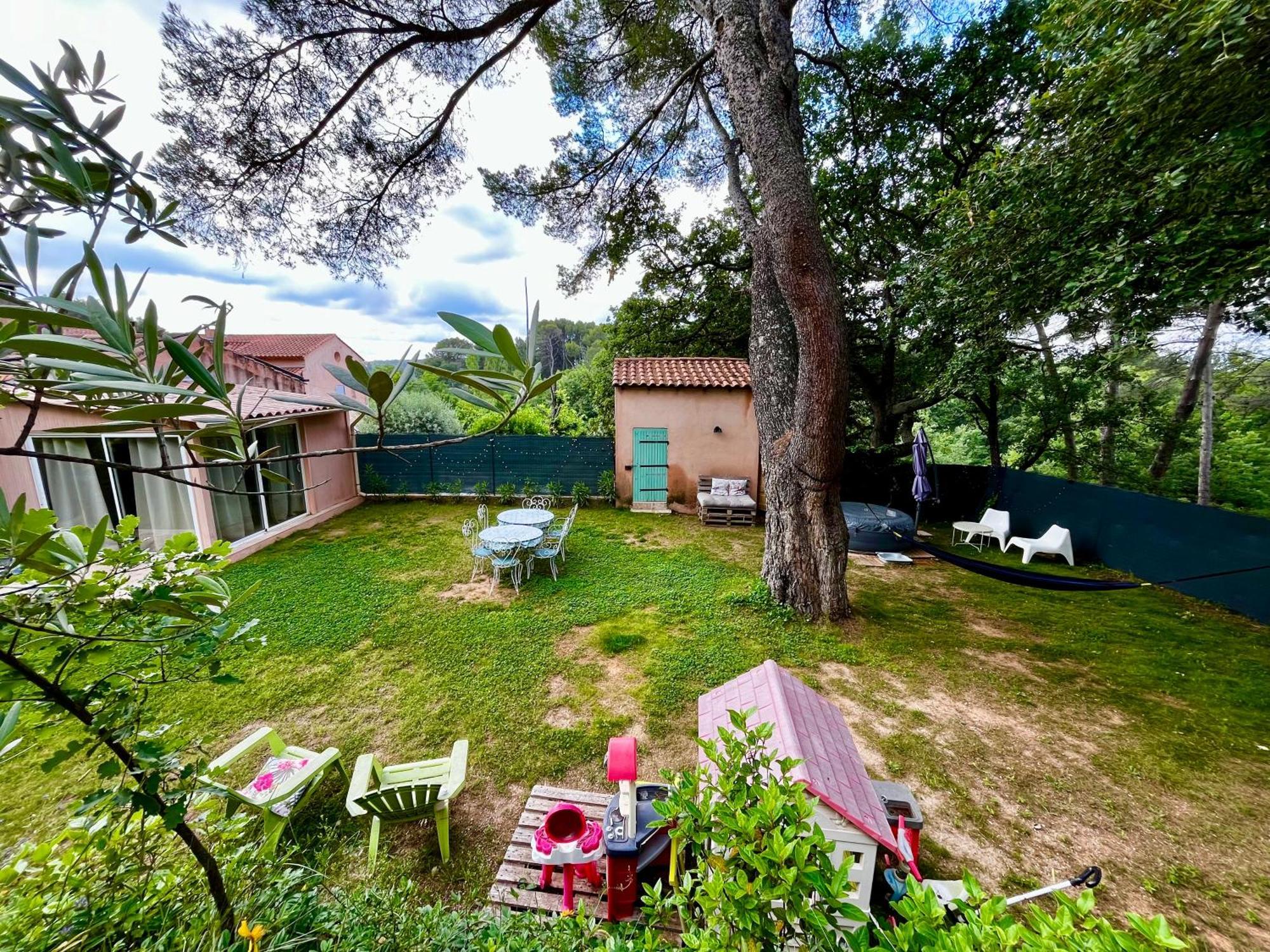 אקס-אן-פרובאנס Maison Provencale Au Calme De La Campagne Avec Jacuzzi מראה חיצוני תמונה